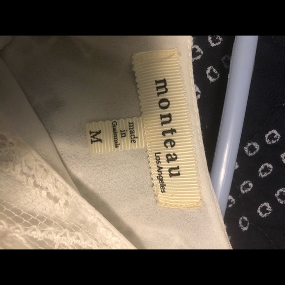 Cute white summer tank - Picture 3 of 4